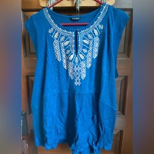 NWOT Lucky Brand plus top